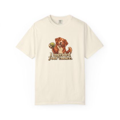 Nova Scotia Duck Tolling Retriever Humour Tee in Ivory